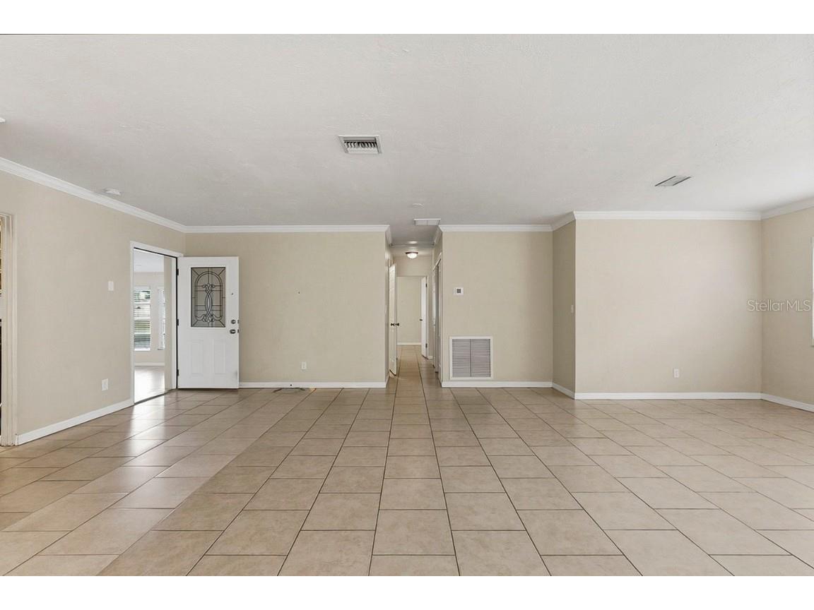 1300 79th Avenue N Saint Petersburg FL 33702 O6354448 image25