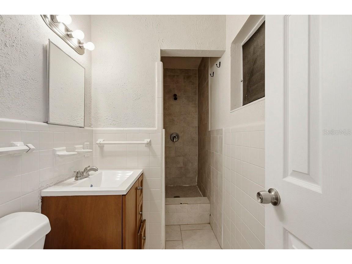 1300 79th Avenue N Saint Petersburg FL 33702 O6354448 image30