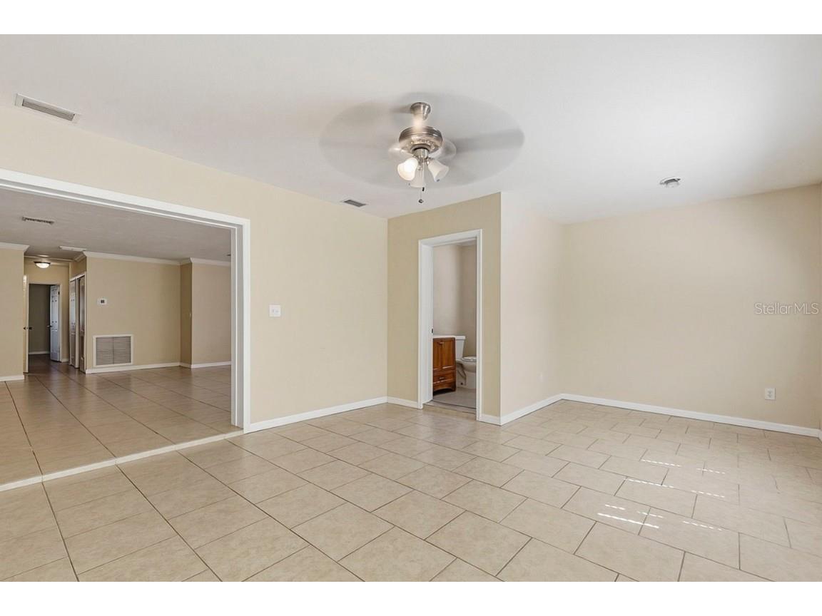 1300 79th Avenue N Saint Petersburg FL 33702 O6354448 image37