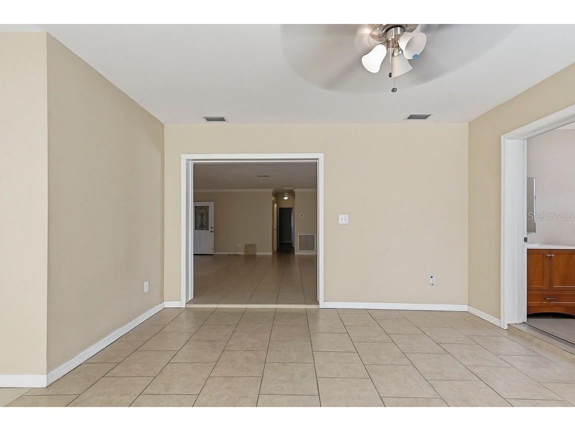 1300 79th Avenue N Saint Petersburg FL 33702 O6354448 image38