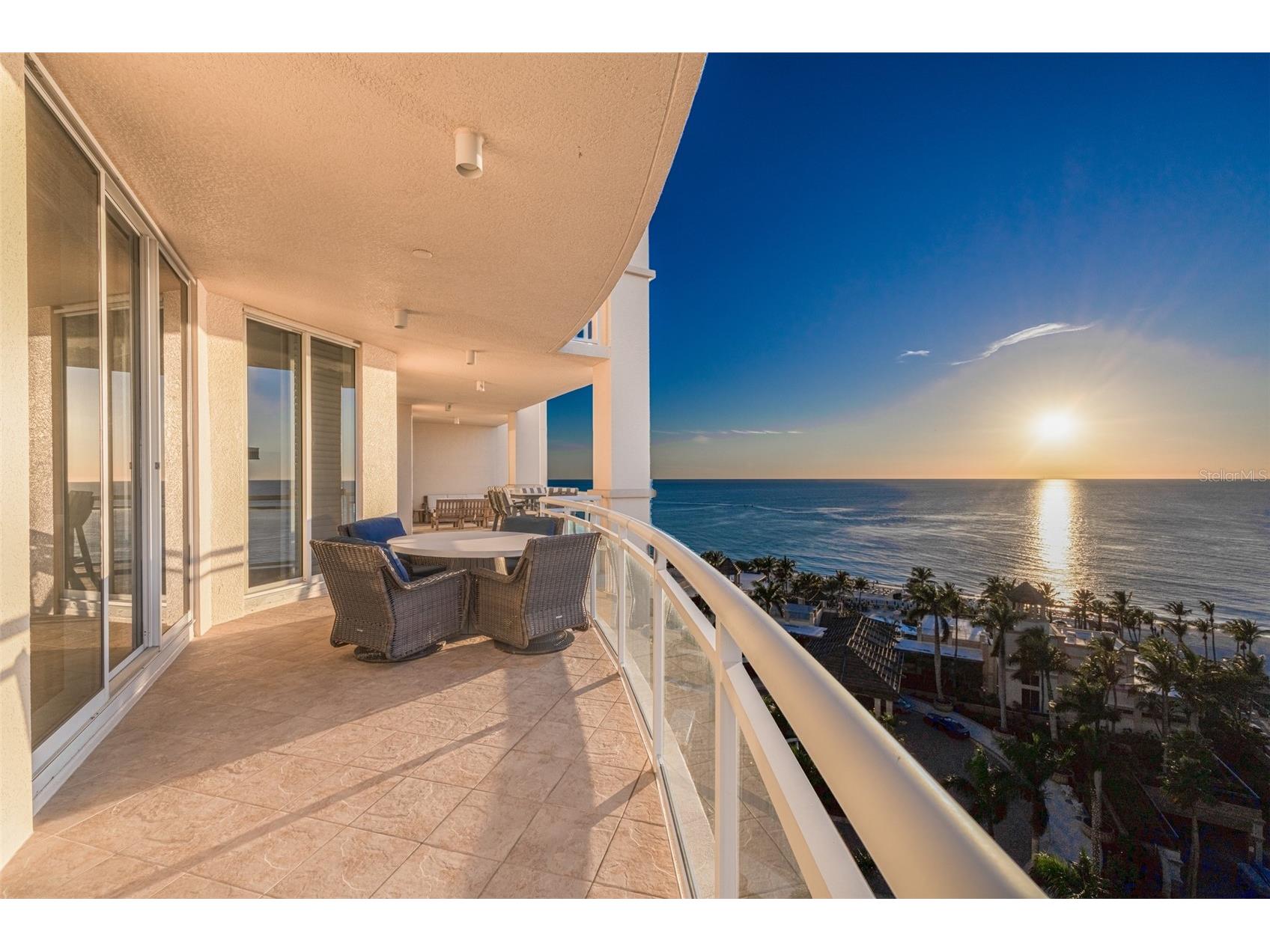 1300 Benjamin Franklin Drive #1005 Sarasota FL 34236 - GULF OF MEXICO A4675828 image1