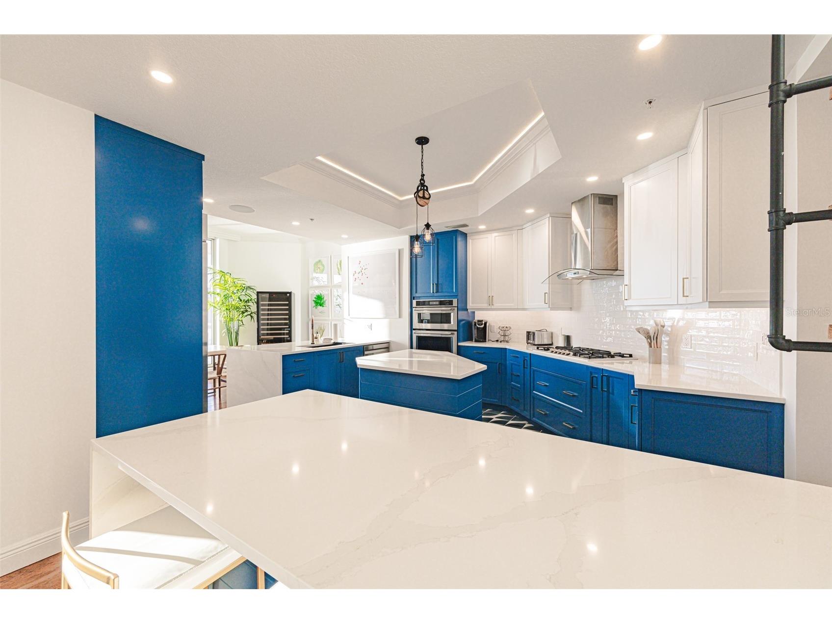 1300 Benjamin Franklin Drive #1005 Sarasota FL 34236 - GULF OF MEXICO A4675828 image15