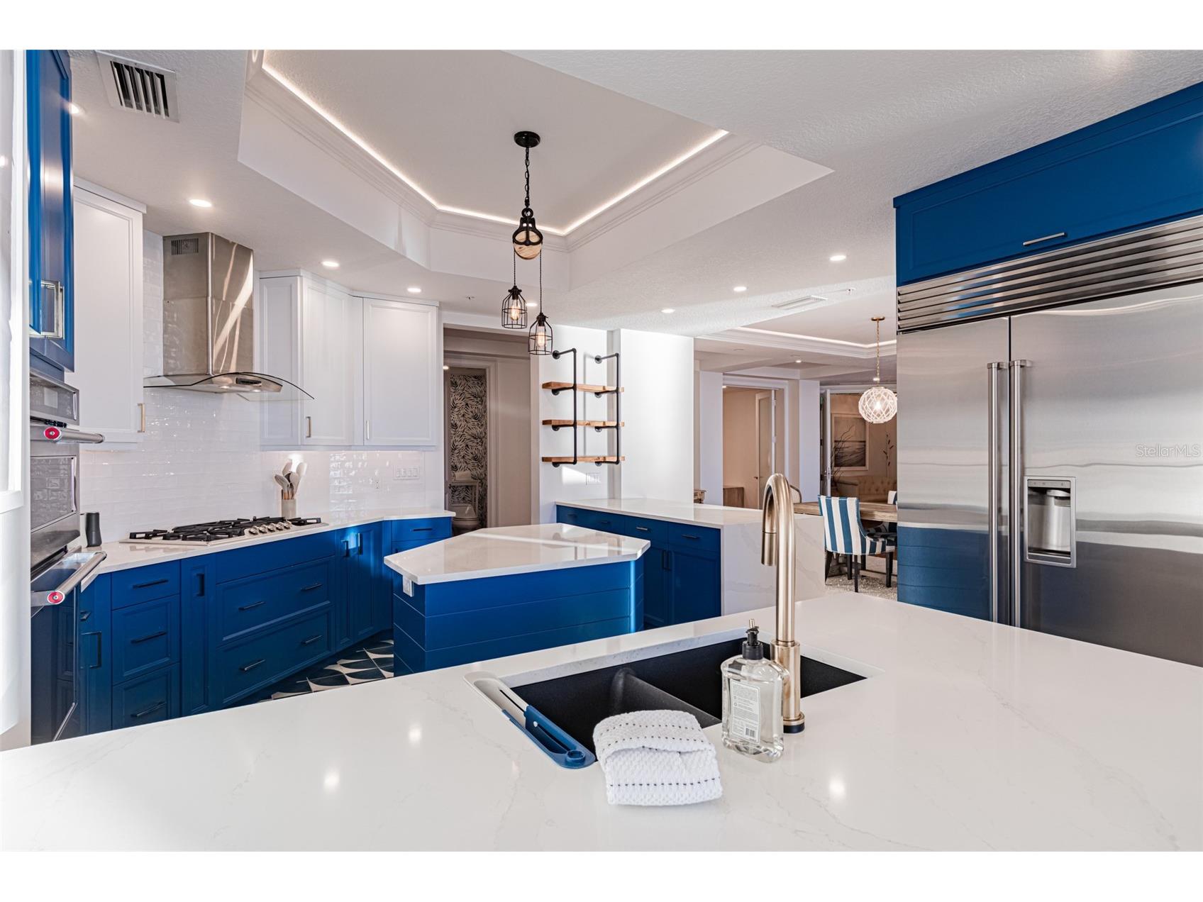 1300 Benjamin Franklin Drive #1005 Sarasota FL 34236 - GULF OF MEXICO A4675828 image18