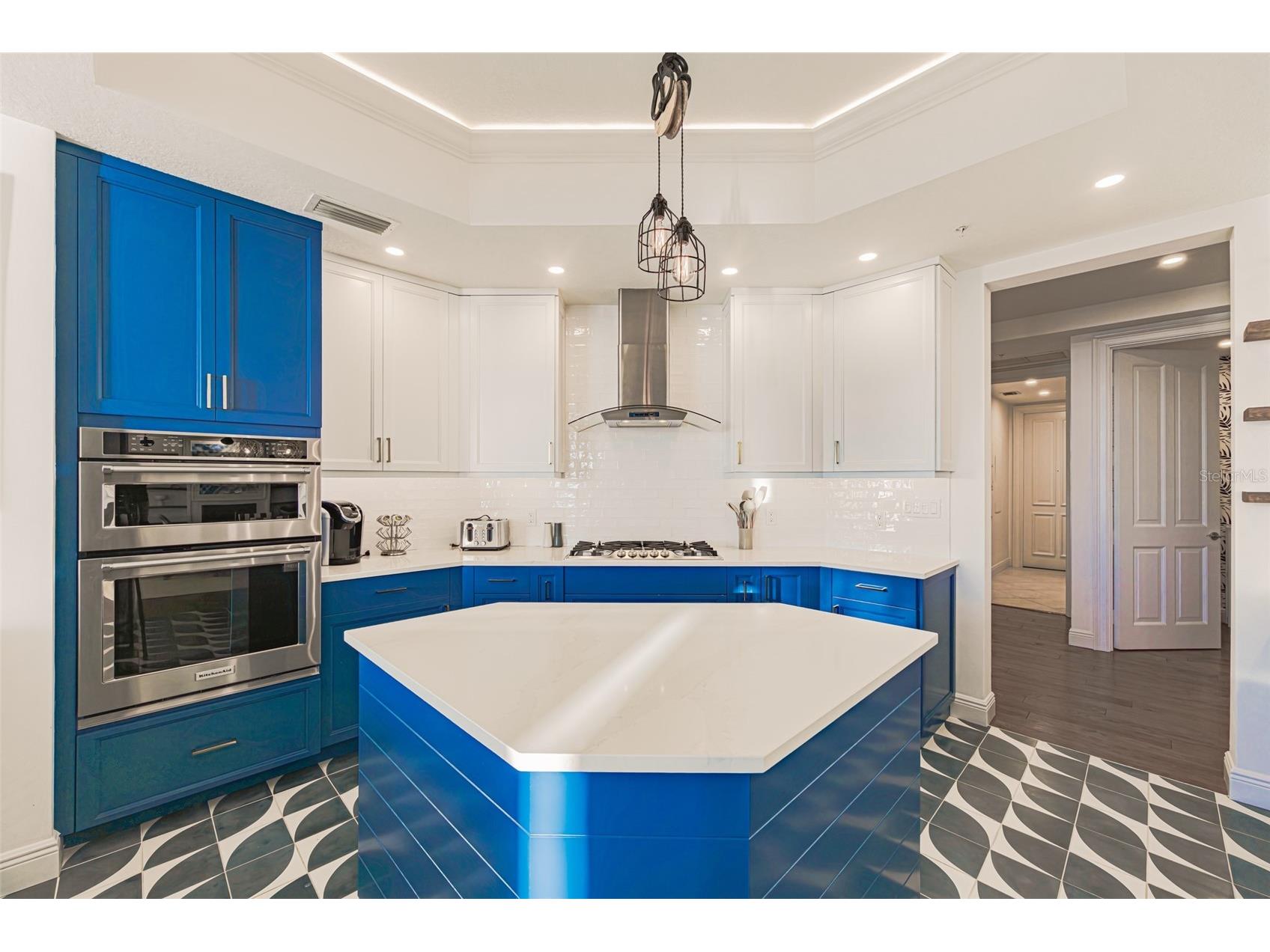 1300 Benjamin Franklin Drive #1005 Sarasota FL 34236 - GULF OF MEXICO A4675828 image21