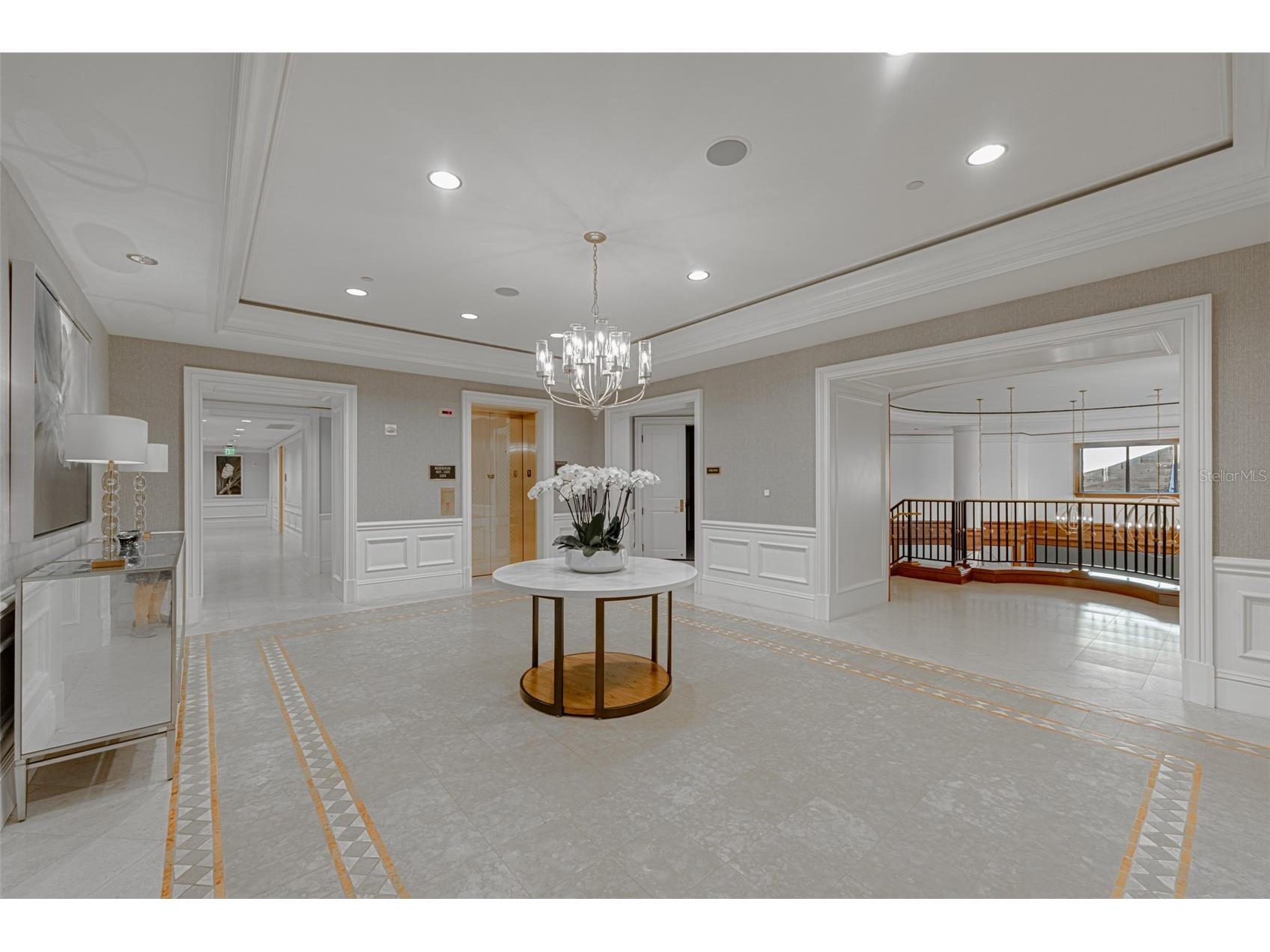 1300 Benjamin Franklin Drive #1005 Sarasota FL 34236 - GULF OF MEXICO A4675828 image43