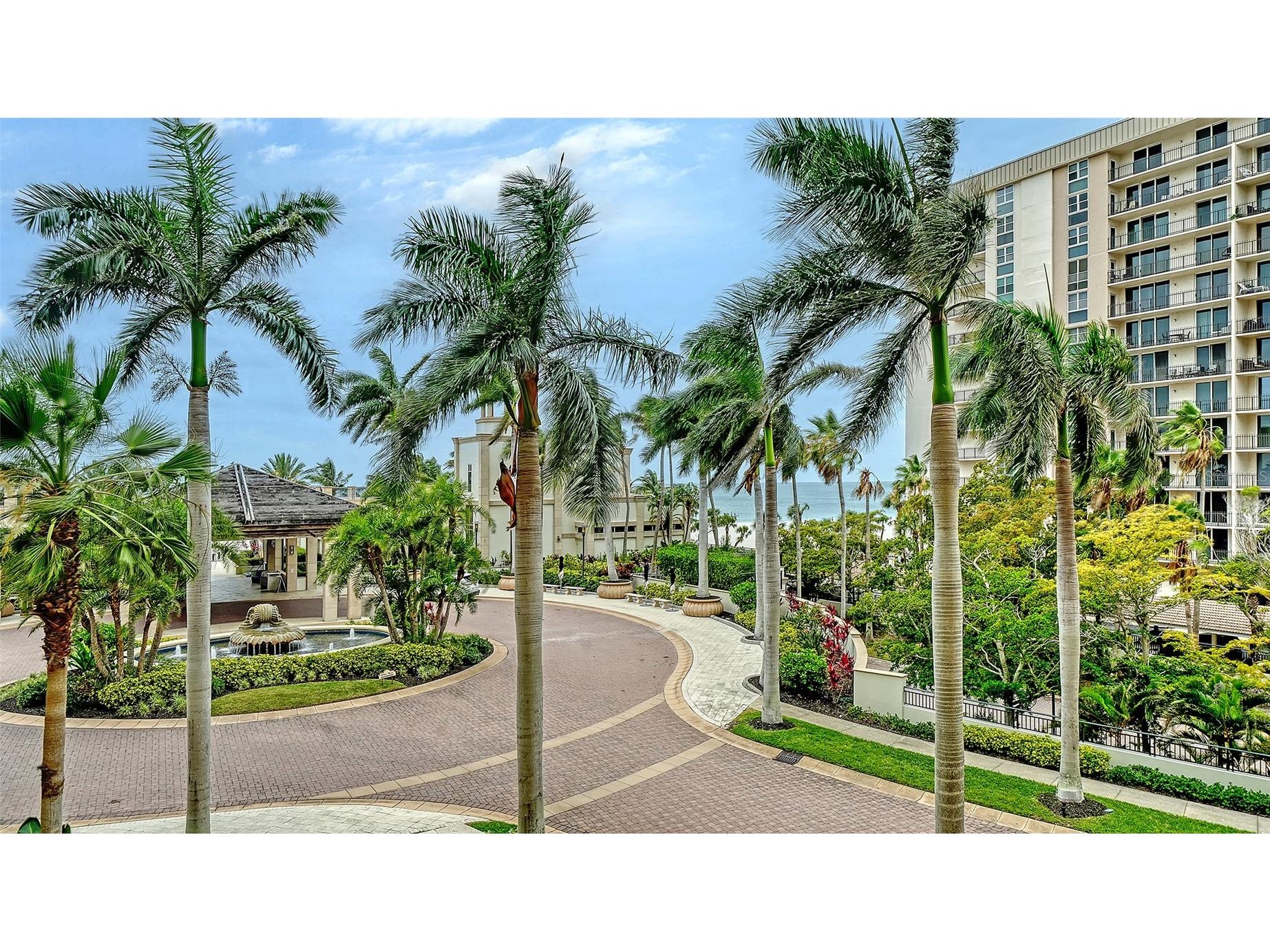 1300 Benjamin Franklin Drive #301 Sarasota FL 34236 - GULF OF MEXICO A4695838 image3
