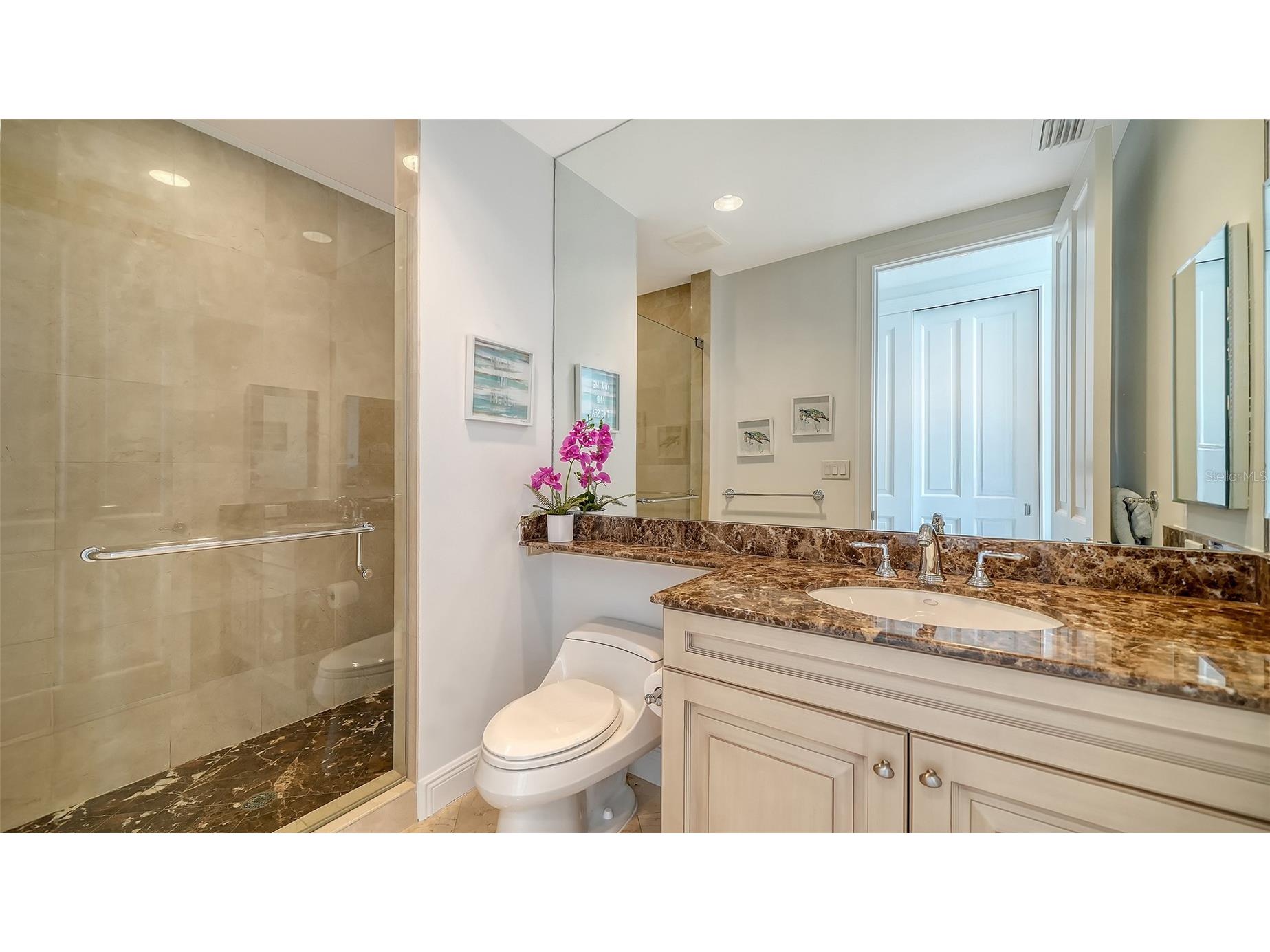1300 Benjamin Franklin Drive #301 Sarasota FL 34236 - GULF OF MEXICO A4695838 image32