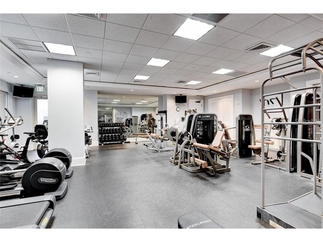 1300 Benjamin Franklin Drive #301 Sarasota FL 34236 - GULF OF MEXICO A4695838 image40