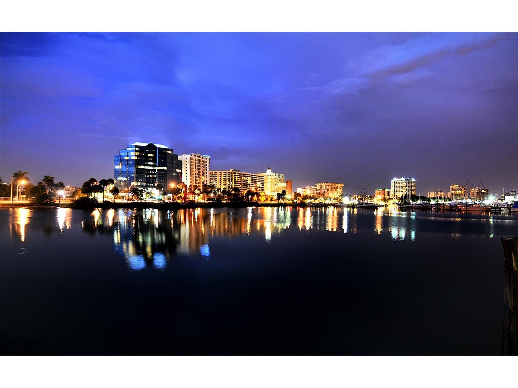1300 Benjamin Franklin Drive #301 Sarasota FL 34236 - GULF OF MEXICO A4695838 image63
