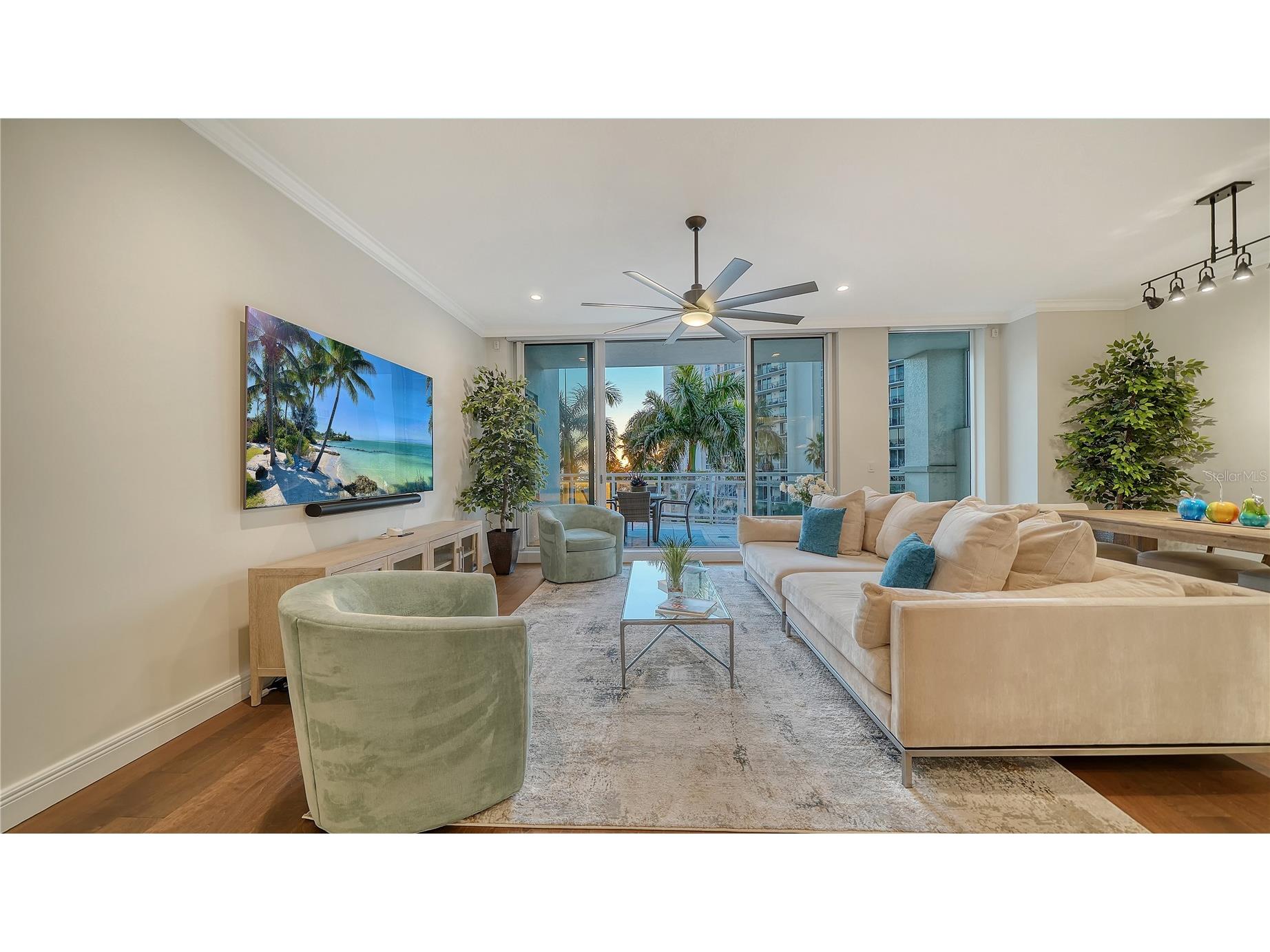 1300 Benjamin Franklin Drive #303 Sarasota FL 34236 - GULF A4683750 image8