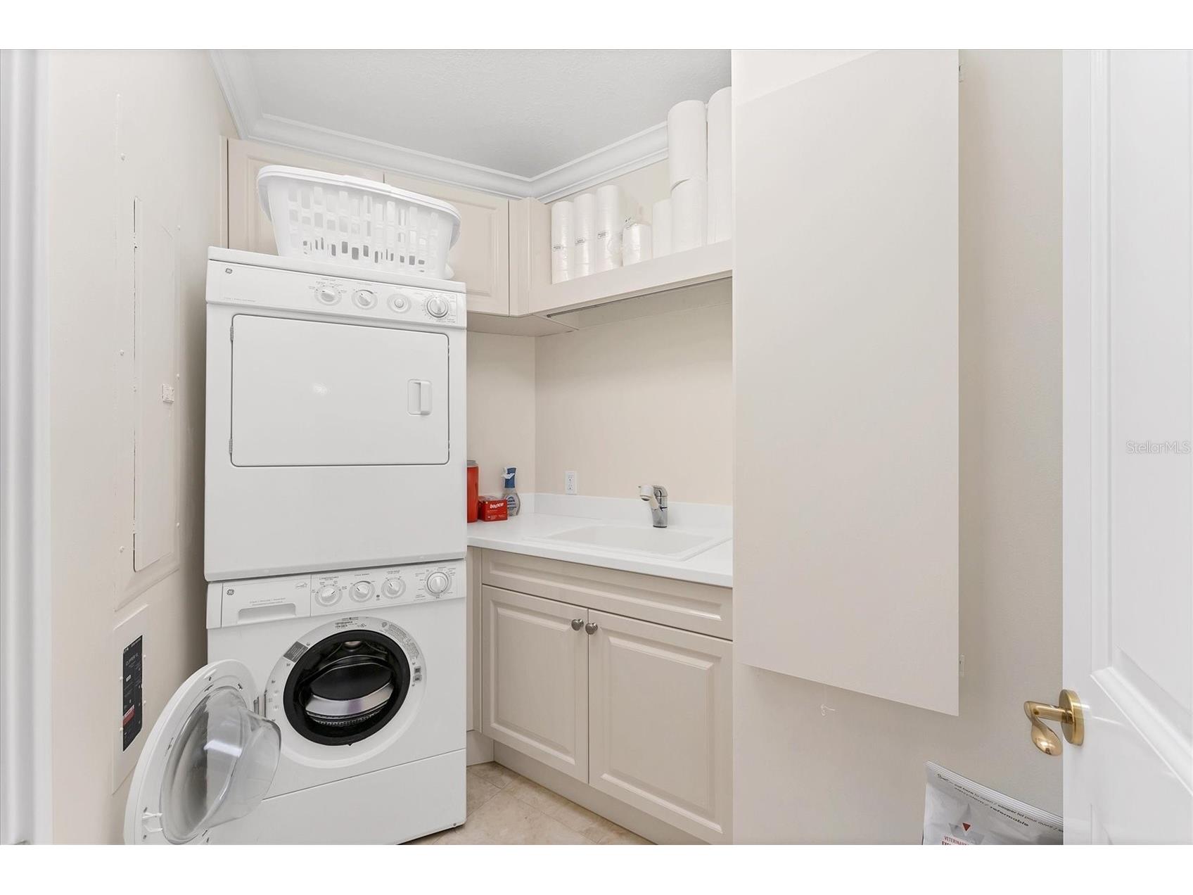 1300 Benjamin Franklin Drive #304 Sarasota FL 34236 - GULF OF AMERICA A4682965 image44