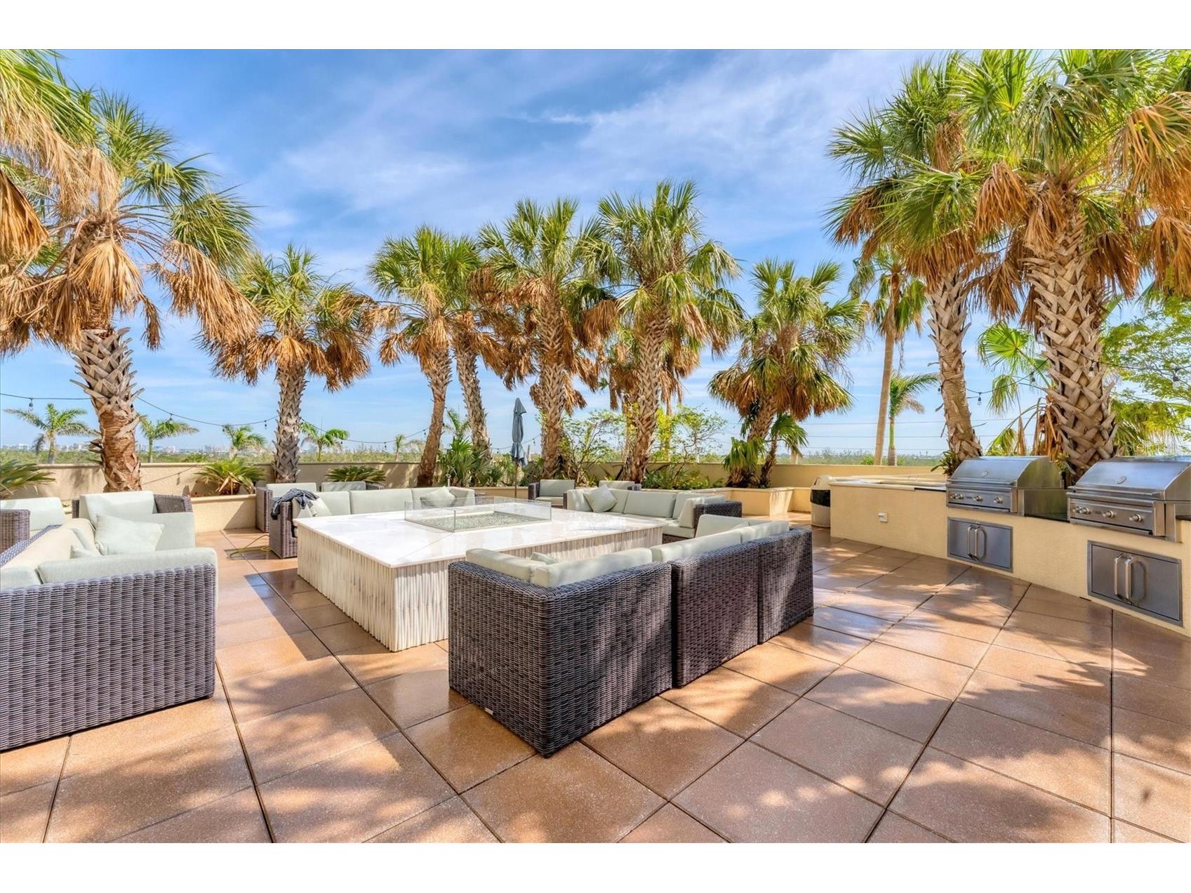 1300 Benjamin Franklin Drive #304 Sarasota FL 34236 - GULF OF AMERICA A4682965 image73