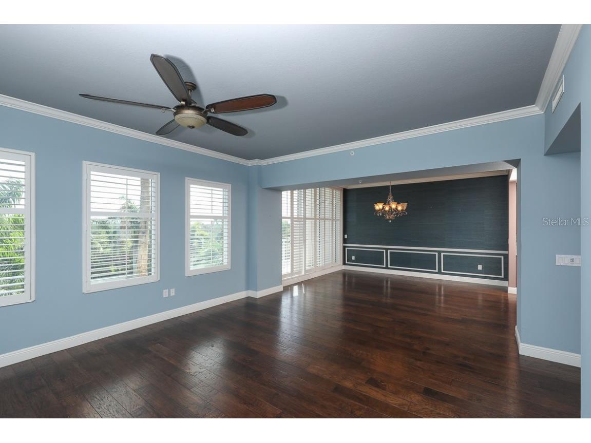 1300 Benjamin Franklin Drive #305 Sarasota FL 34236 A4594066 image10