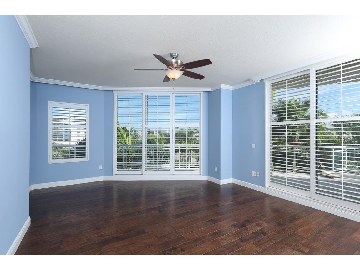 1300 Benjamin Franklin Drive #305 Sarasota FL 34236 A4594066 image19