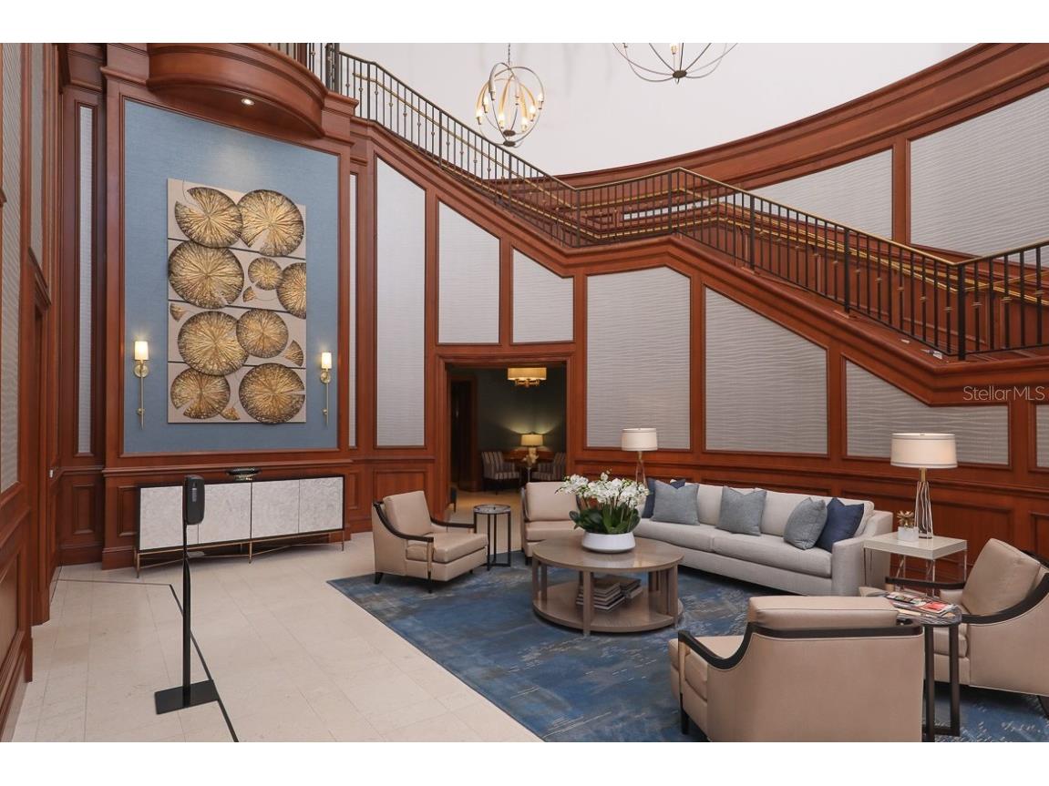 1300 Benjamin Franklin Drive #305 Sarasota FL 34236 A4594066 image3