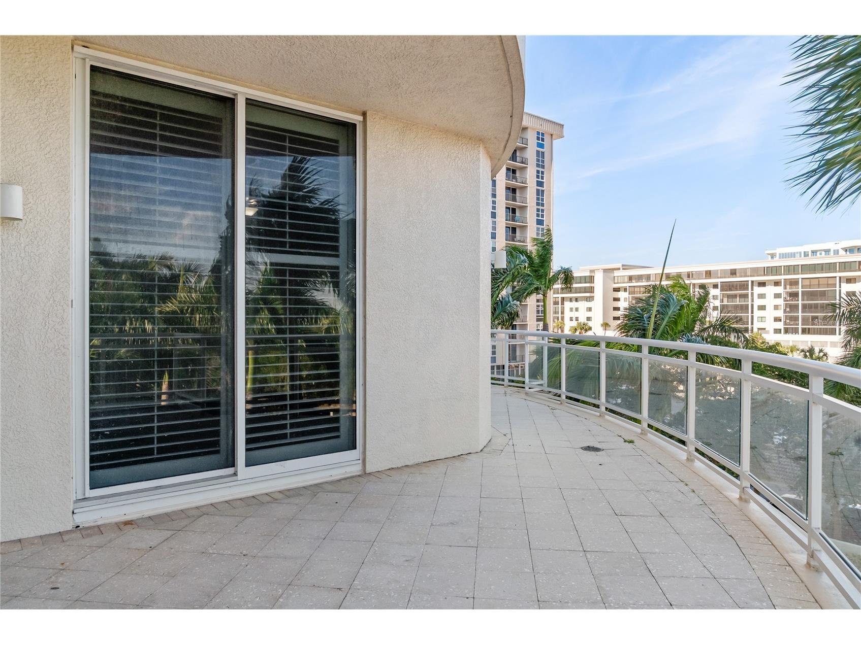 1300 Benjamin Franklin Drive #305 Sarasota FL 34236 A4679628 image13