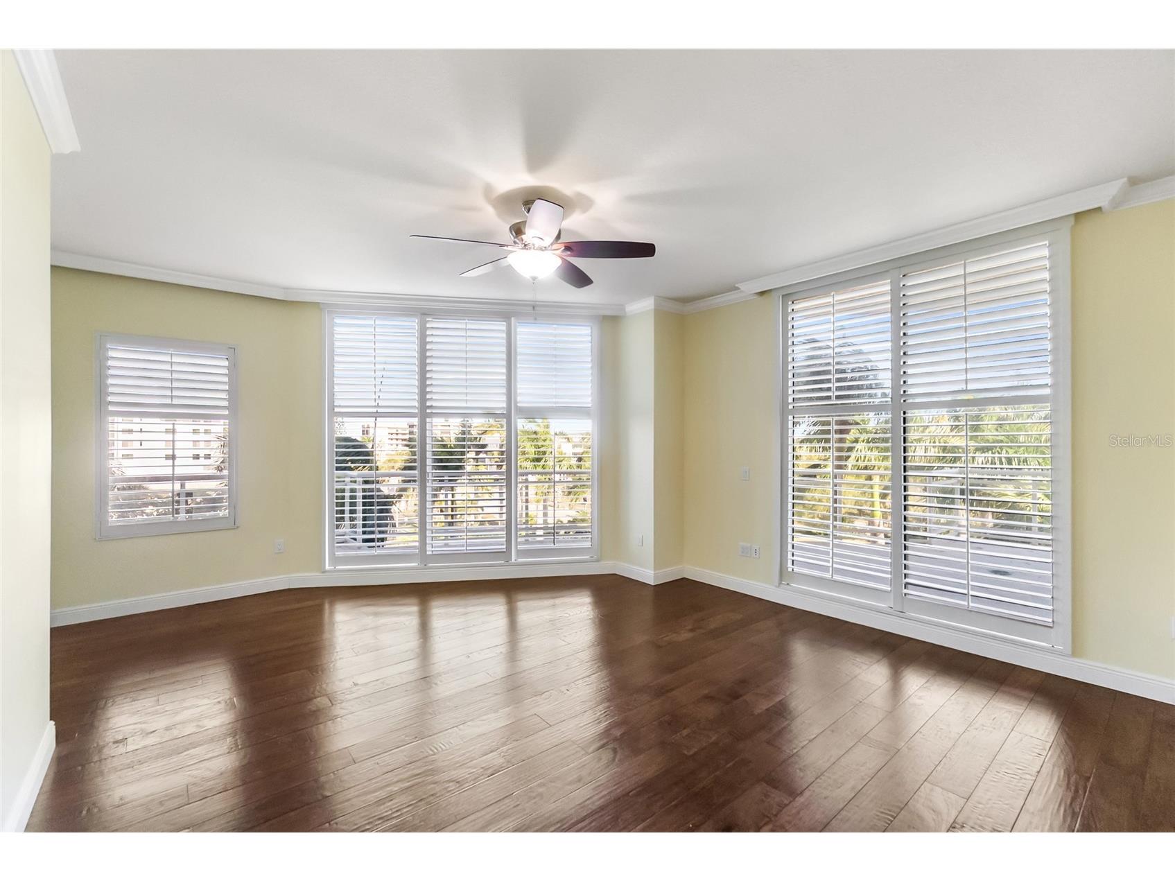 1300 Benjamin Franklin Drive #305 Sarasota FL 34236 A4679628 image21