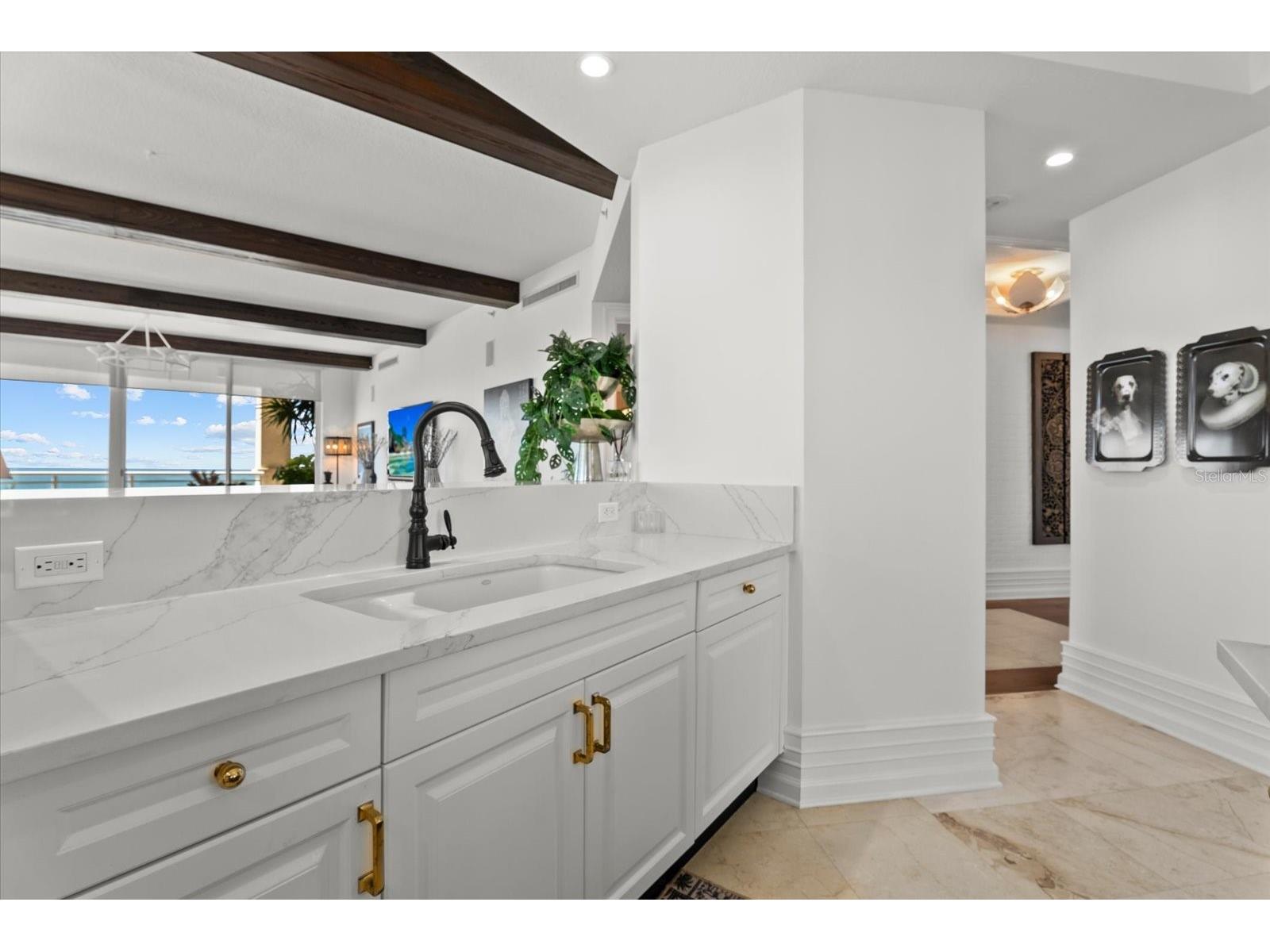 1300 Benjamin Franklin Drive #501 Sarasota FL 34236 - GULF OF MEXICO A4687309 image21