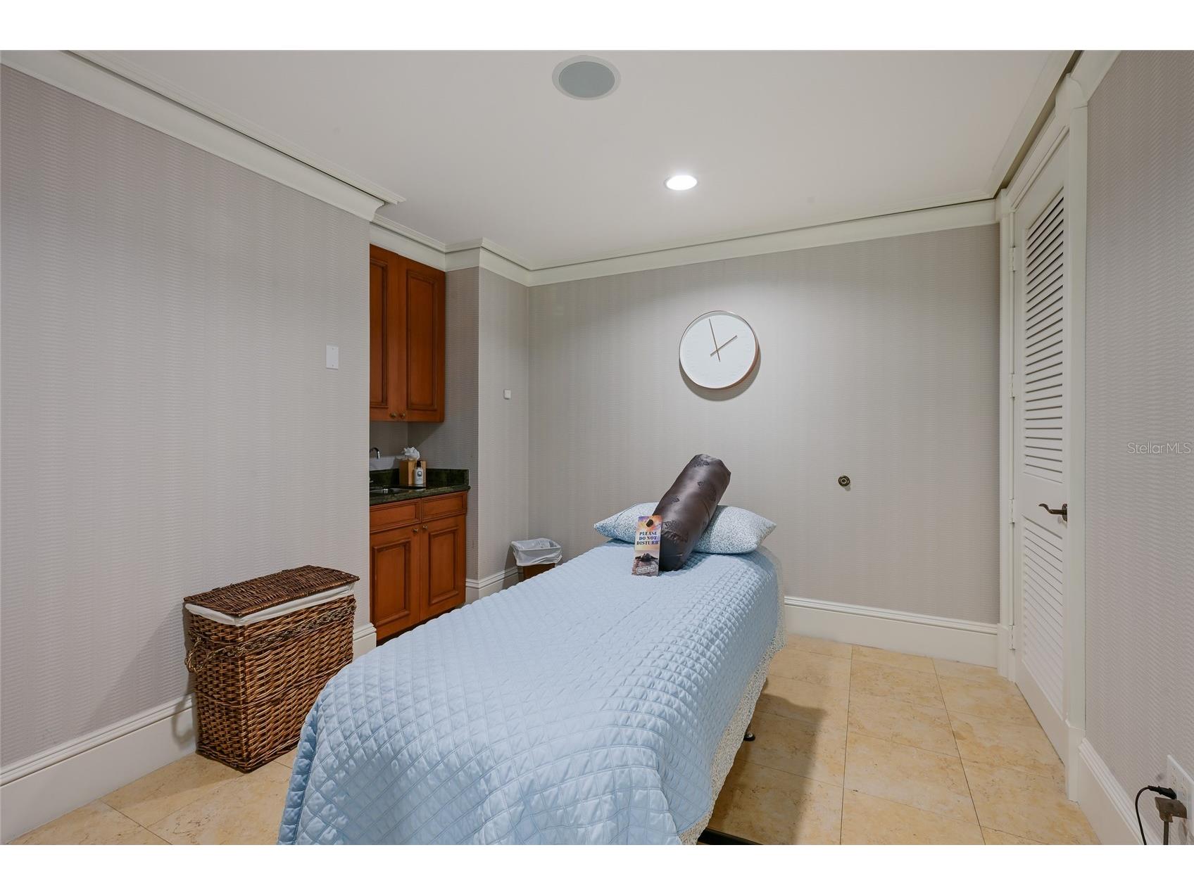 1300 Benjamin Franklin Drive #809 Sarasota FL 34236 - GULF OF MEXICO SARASOTA BAY A4679860 image54