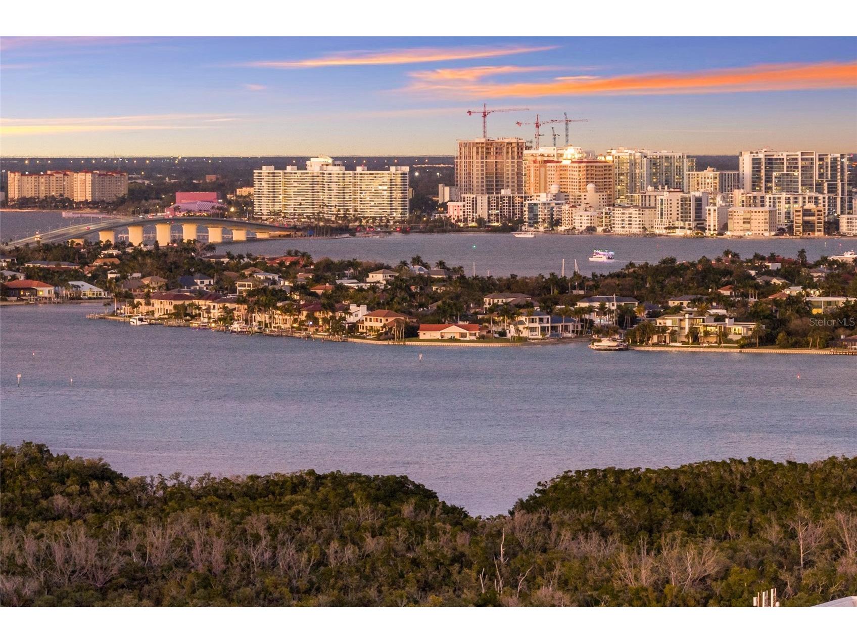 1300 Benjamin Franklin Drive #809 Sarasota FL 34236 - GULF OF MEXICO SARASOTA BAY A4679860 image64