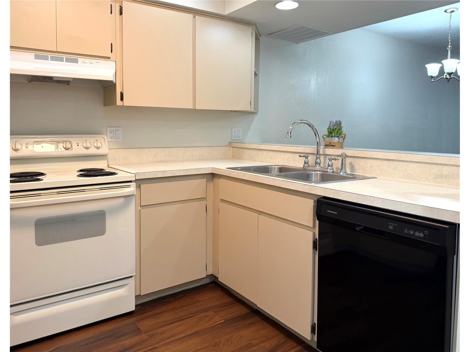 1300 Cypress Cove Court Inverness FL 34450 TB8514494 image4