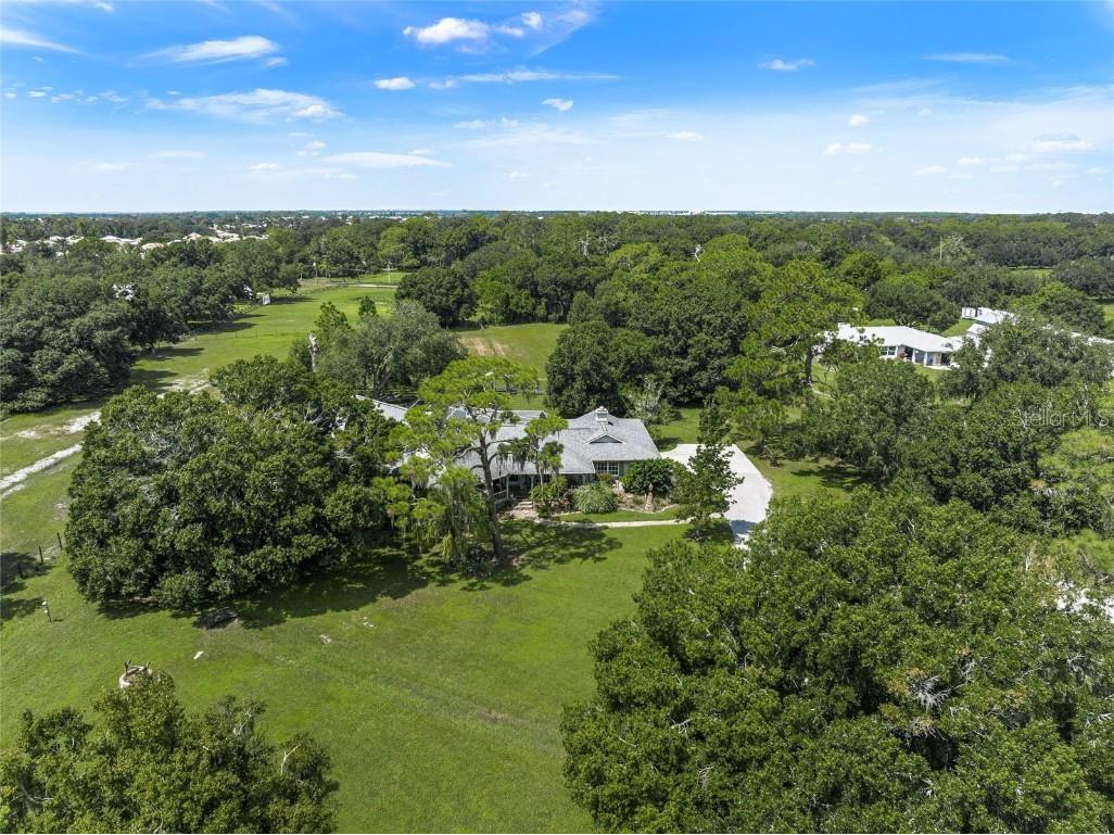 1300 Debrecen Road Sarasota FL 34240 A4624400 image1