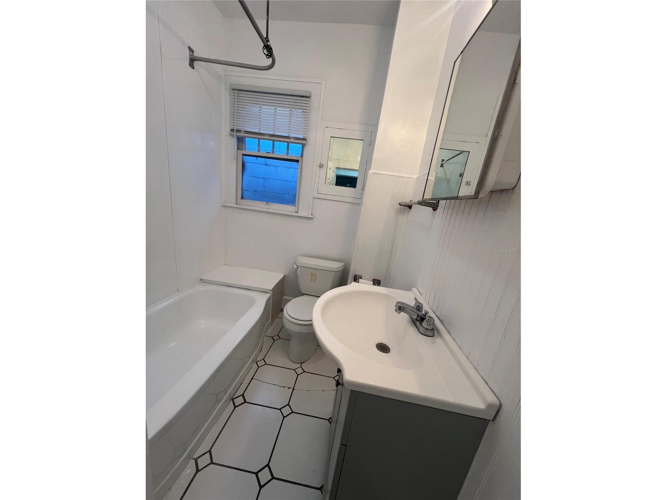 1300 Dr Martin Luther King Jr Street S Saint Petersburg FL 33701 TB8473066 image10