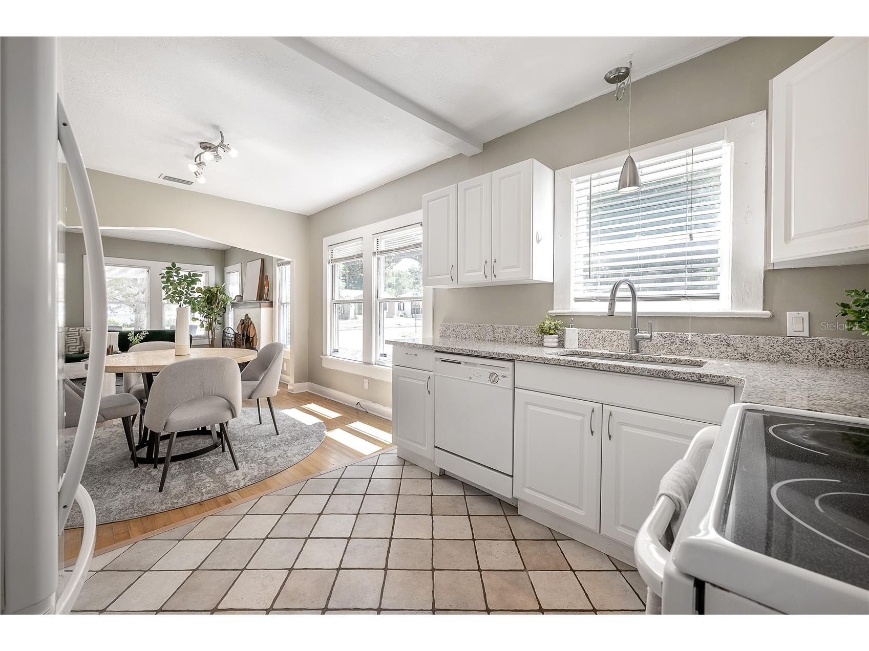 1300 E Henry Avenue Tampa FL 33604 TB8473037 image13