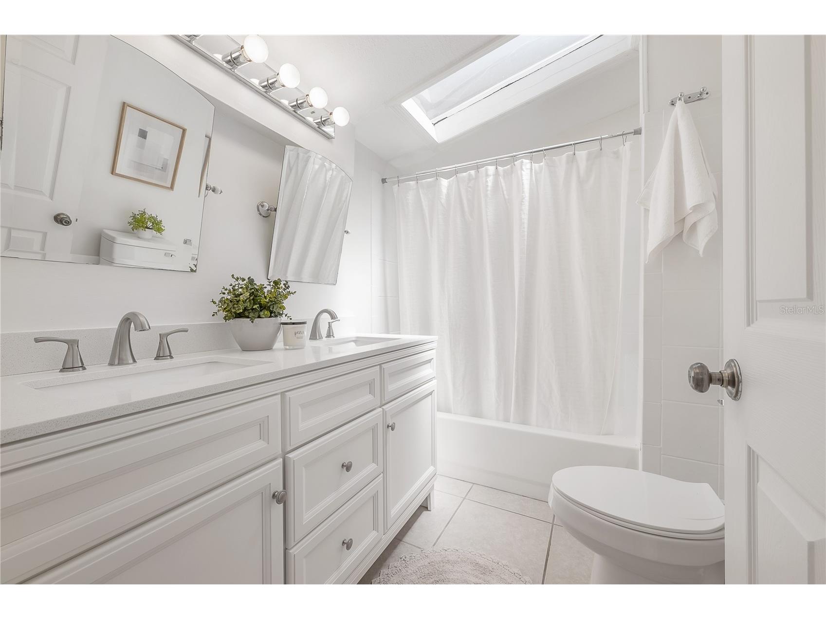 1300 E Henry Avenue Tampa FL 33604 TB8473037 image31