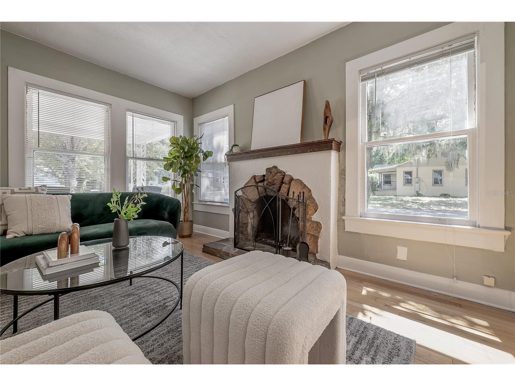 1300 E Henry Avenue Tampa FL 33604 TB8473037 image7