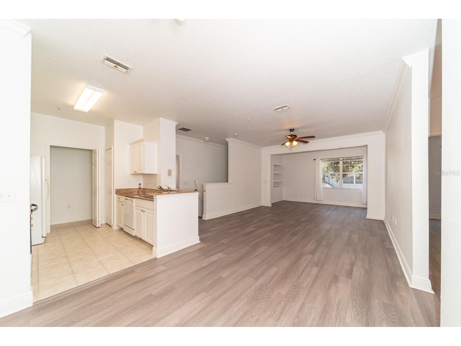 1300 Eastern Pecan Place #208 Winter Garden FL 34787 O6377670 image4