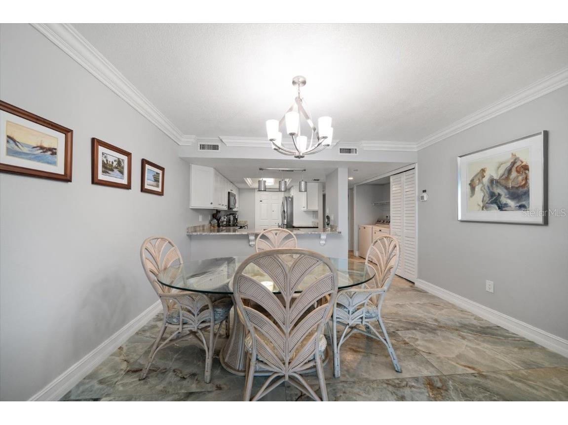 1300 Gulf Boulevard #202 Indian Rocks Beach FL 33785 - GULF TB8442690 image17