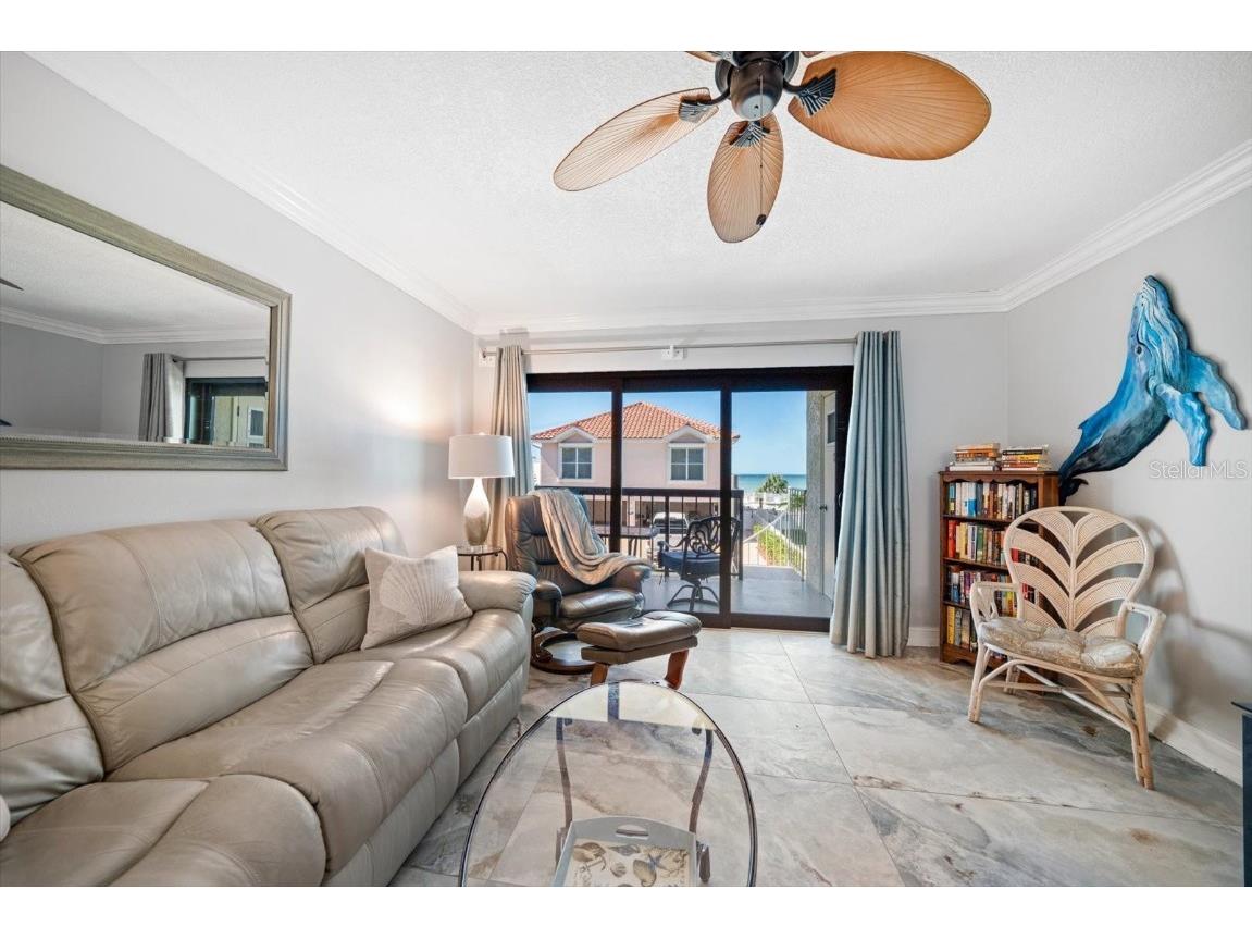 1300 Gulf Boulevard #202 Indian Rocks Beach FL 33785 - GULF TB8442690 image18