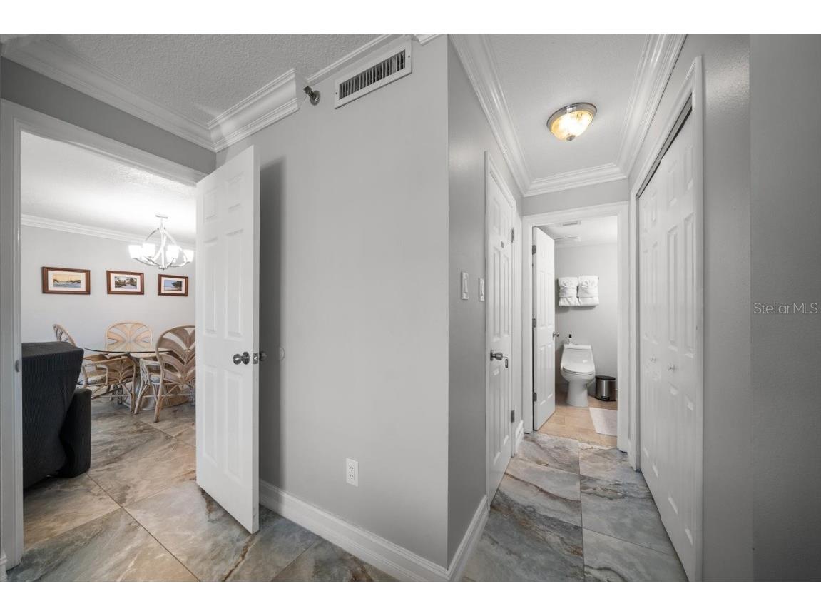 1300 Gulf Boulevard #202 Indian Rocks Beach FL 33785 - GULF TB8442690 image21