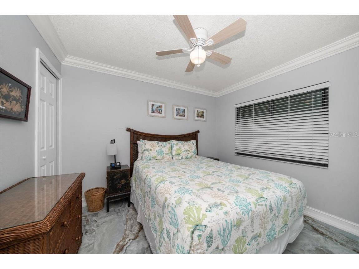 1300 Gulf Boulevard #202 Indian Rocks Beach FL 33785 - GULF TB8442690 image28