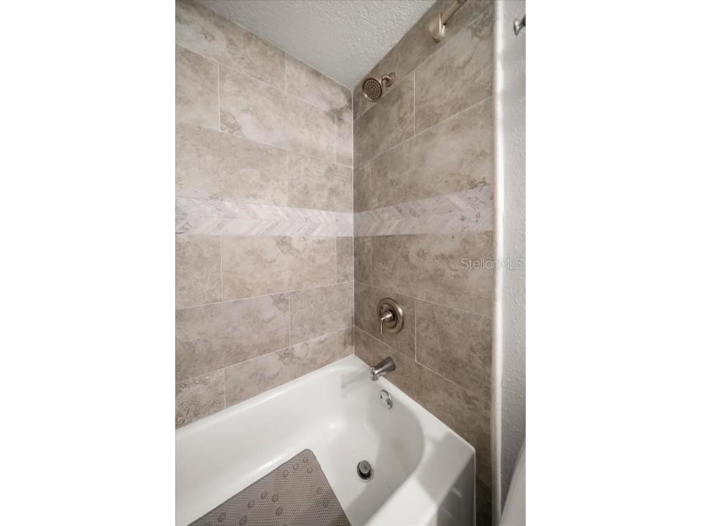 1300 Gulf Boulevard #202 Indian Rocks Beach FL 33785 - GULF TB8442690 image35