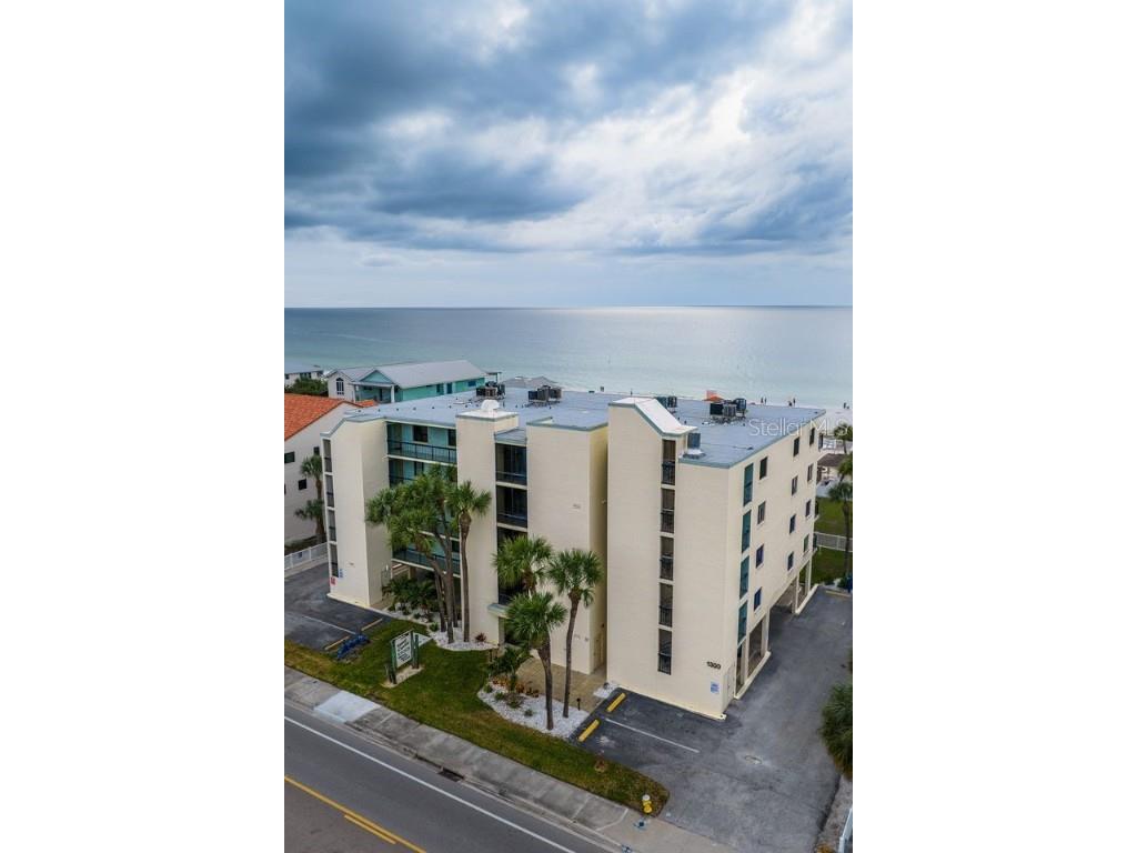1300 Gulf Boulevard #202 Indian Rocks Beach FL 33785 - GULF TB8442690 image46