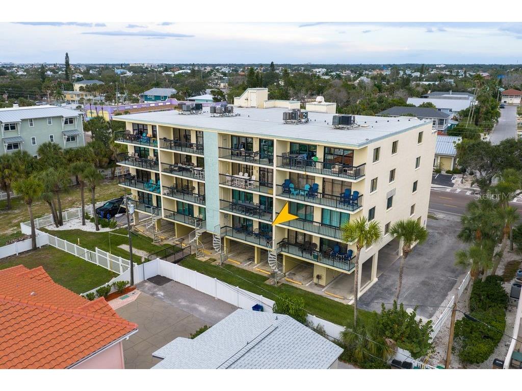 1300 Gulf Boulevard #202 Indian Rocks Beach FL 33785 - GULF TB8442690 image50