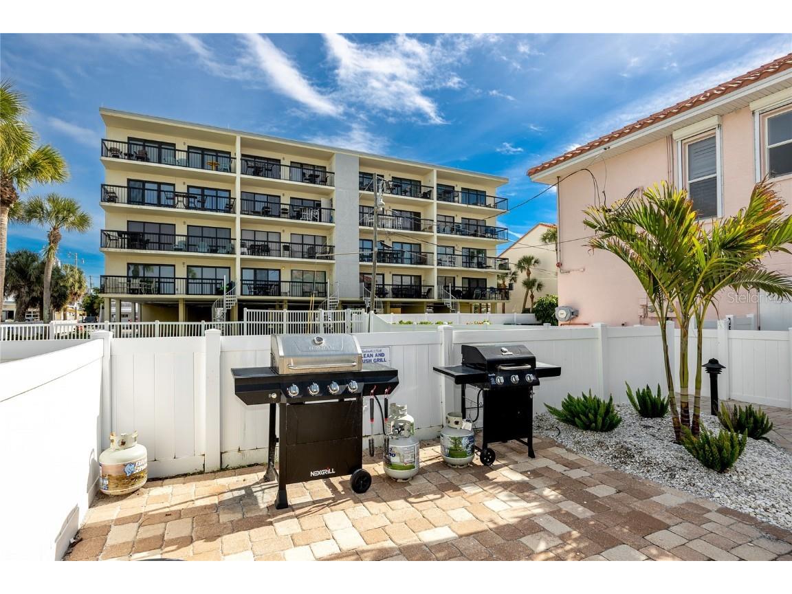1300 Gulf Boulevard #301 Indian Rocks Beach FL 33785 - GULF OF MEXICO TB8457802 image32