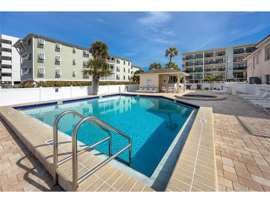 1300 Gulf Boulevard #301 Indian Rocks Beach FL 33785 - GULF OF MEXICO TB8457802 image34