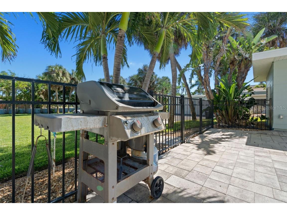 1300 Gulf Boulevard Belleair Beach FL 33786 - GULF OF MEXICO TB8441750 image53