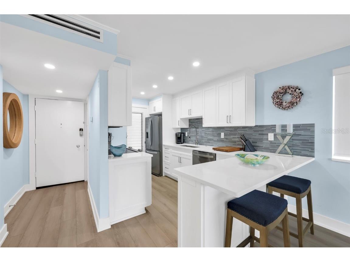 1300 Gulf Shore Boulevard N #700 Naples FL 34102 A4659625 image2