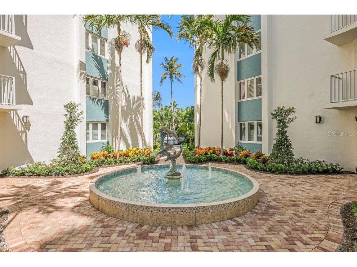 1300 Gulf Shore Boulevard N #700 Naples FL 34102 A4659625 image27