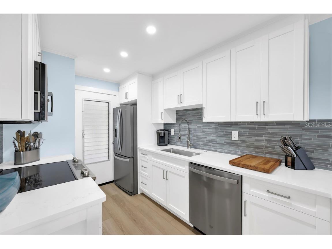 1300 Gulf Shore Boulevard N #700 Naples FL 34102 A4659625 image3