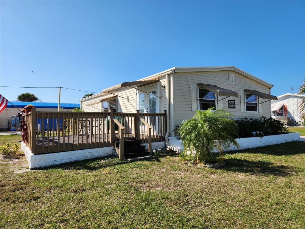 1300 Mallard Drive Englewood FL 34224 D6129168 image1