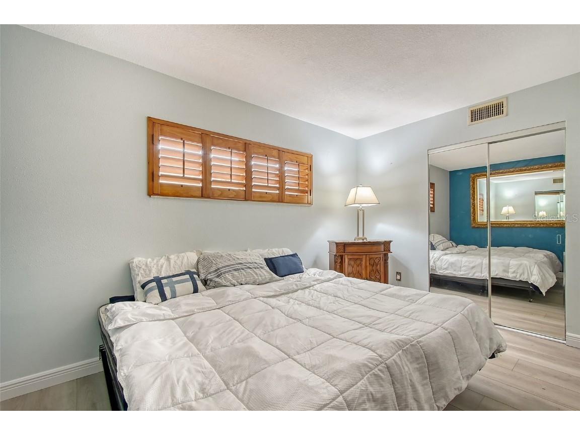 1300 N Portofino Drive #103 Sarasota FL 34242 A4655599 image9