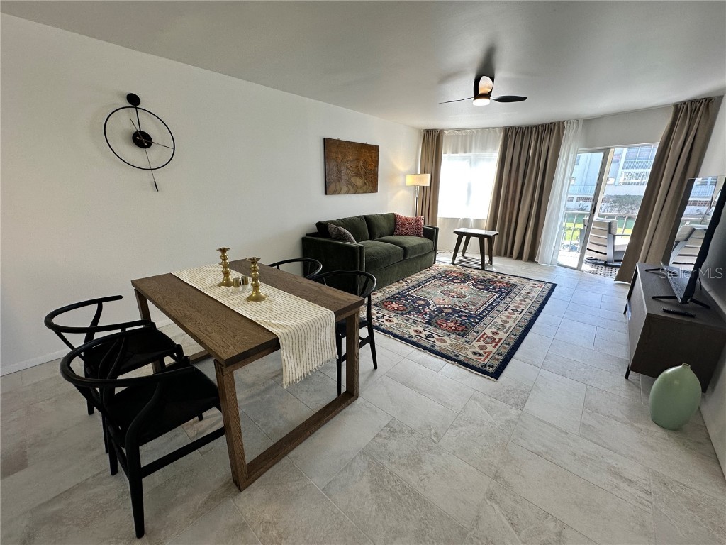 1300 N Portofino Drive #205 Sarasota FL 34242 A4648832 image11