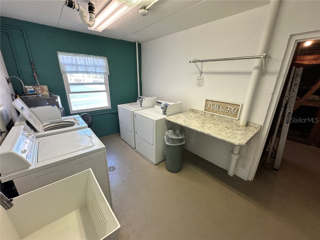 1300 N Portofino Drive #205 Sarasota FL 34242 A4648832 image26