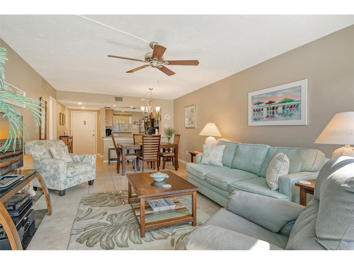 1300 N Portofino Drive #305 Sarasota FL 34242 A4612168 image15