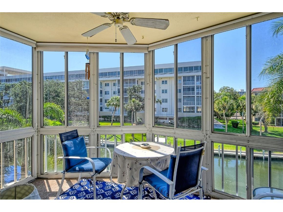 1300 N Portofino Drive #305 Sarasota FL 34242 A4612168 image21